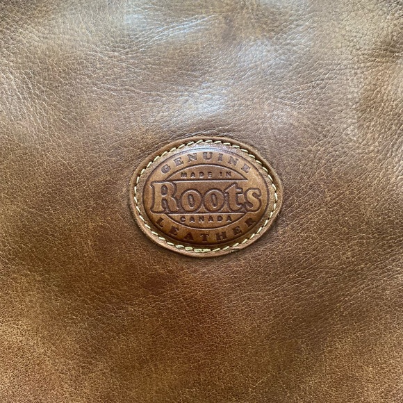 Vintage Roots Leather Bodybag - Picture 3 of 4